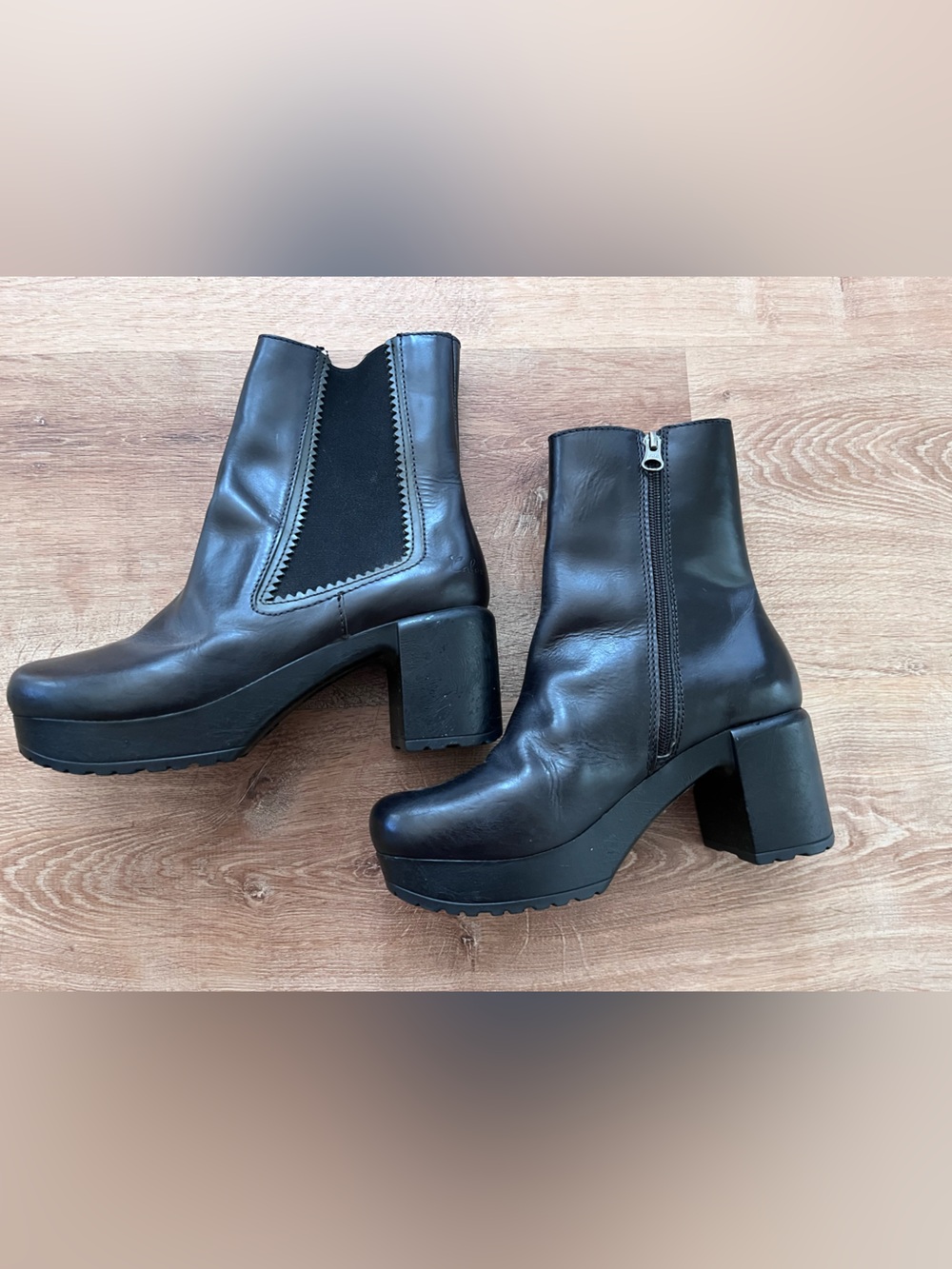 Calou Stockholm Black Platform Boots